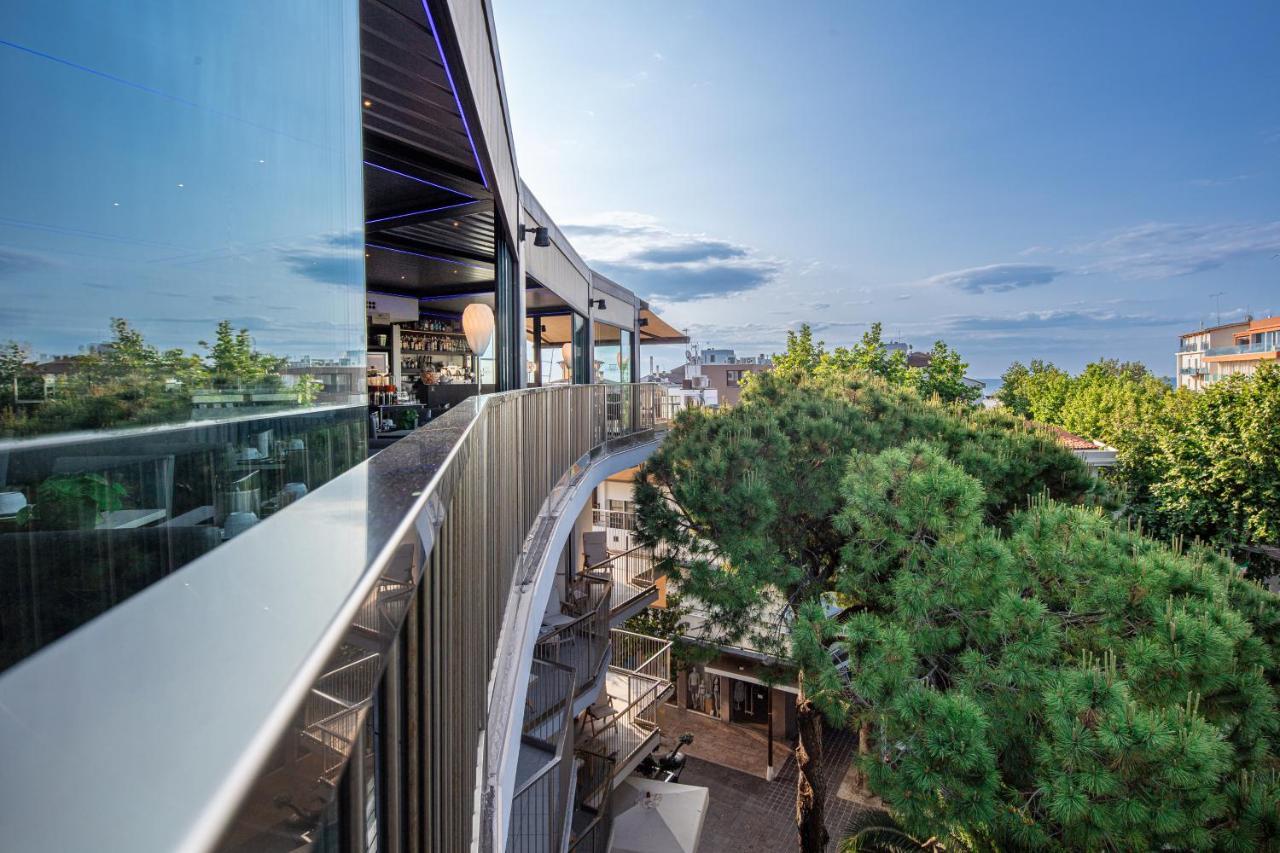 Monaco Suites Hotel Lignano Sabbiadoro Exterior photo